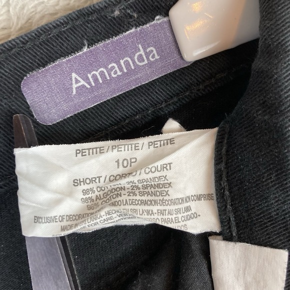 Gloria‎ Vanderbilt Amanda Jeans Size 10P Black Capri Denim Stretch - Picture 15 of 16